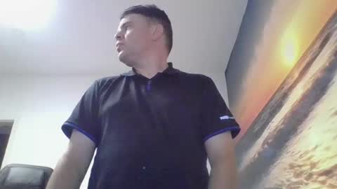 schosch01 online show from July 17, 7:26 am
