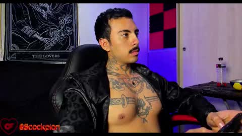 Alejandro help me to reach 200 thumps up online show from December 22, 3:36 am