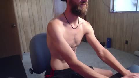 Snapshot of scottsspace chatting on October 25, 6:31 pm Scott online show from October 25, 6:31 pm