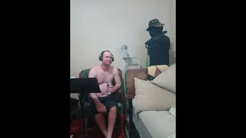 ScrubbyLuv online show from May 3, 7:00 am