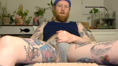 ScruffyUnicorn online show from October 18, 10:31 am