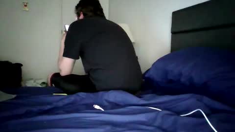 scuba_man online show from April 25, 11:46 pm