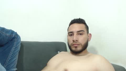 seank_noszka online show from February 10, 9:15 pm