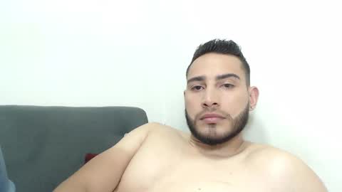 seank_noszka online show from February 5, 10:33 pm