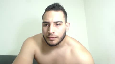 seank_noszka online show from September 23, 9:36 pm