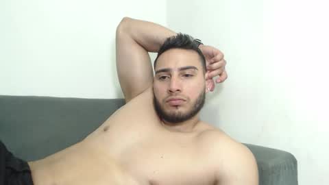 seank_noszka online show from September 22, 9:25 pm