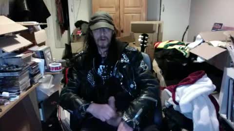 seasidesteve71 online show from April 27, 1:35 am