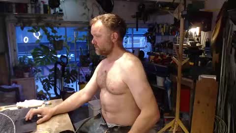 Seattlemanwhore online show from May 31, 2:16 pm