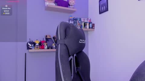 Sebastin online show from December 7, 5:42 pm