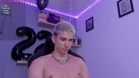 Sebastin online show from December 21, 11:34 pm