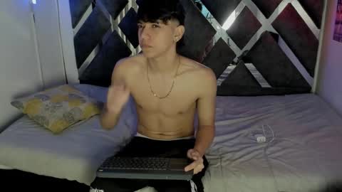 sebas_pretty7 online show from December 4, 12:34 pm