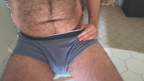 secret_neighbor_ online show from April 19, 12:26 pm