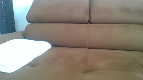 secretboy3092 online show from April 12, 1:23 pm