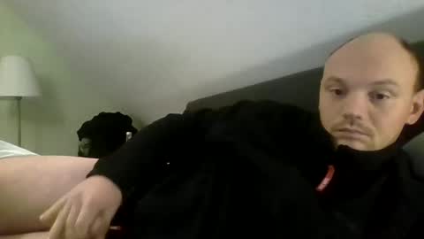 Simon online show from December 6, 10:27 am