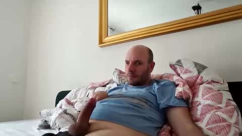 Sebastian online show from April 23, 8:08 am