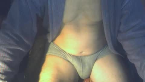 seigneurdc09 online show from September 21, 6:35 am