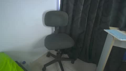 sem_alas online show from March 1, 10:10 pm