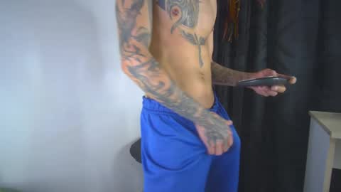 sem_alas online show from April 15, 12:54 am