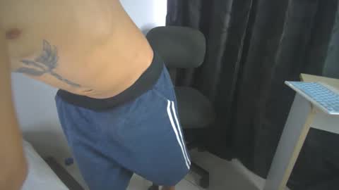 sem_alas online show from February 23, 9:36 pm