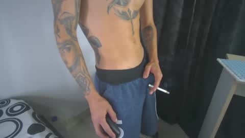 sem_alas online show from February 16, 6:32 am