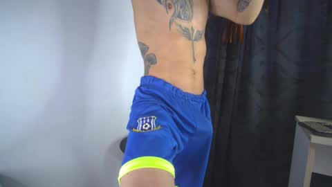 sem_alas online show from April 19, 9:28 pm