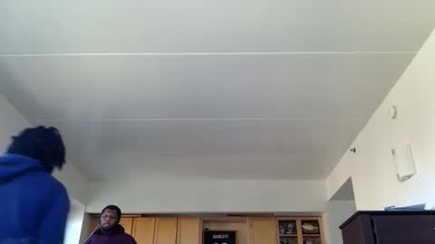 senorsully online show from January 15, 6:10 pm