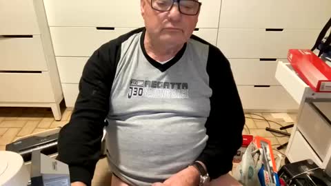 serge8413 online show from December 26, 12:14 am