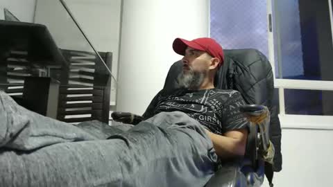 hetero serio discreto online show from October 25, 10:55 pm