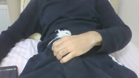 sero98313230 online show from November 15, 8:00 pm