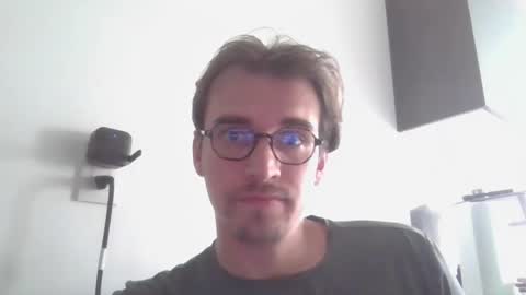 mier online show from April 14, 11:04 pm