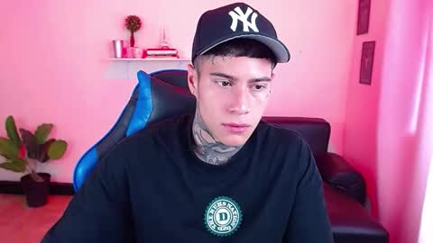 Thomas online show from November 5, 2:52 pm