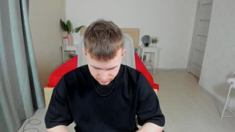 Snapshot of sevans14 chatting on February 8, 8:53 pm SevanS14 online show from February 8, 8:53 pm
