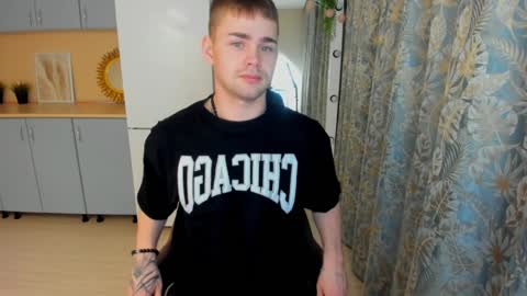 Snapshot of sevans14 chatting on January 18, 8:09 pm SevanS14 online show from January 18, 8:09 pm
