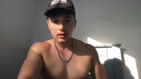 seveninchsteve_ online show from April 27, 10:26 pm