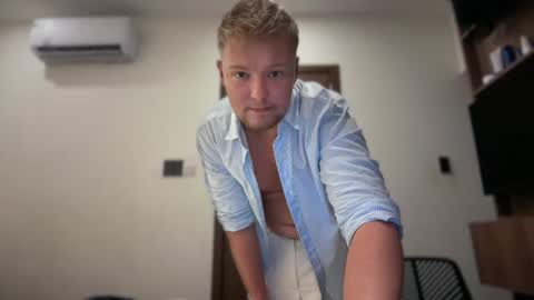 Max Leman online show from April 25, 4:26 pm