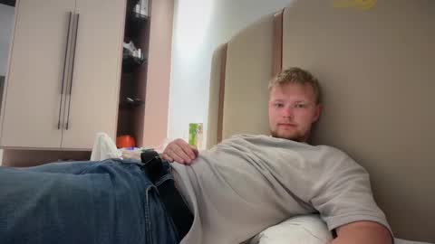 Max Leman online show from February 21, 8:21 pm