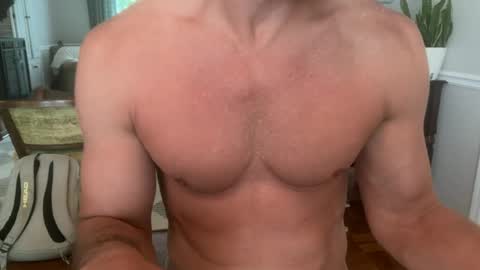 sexymug124124 online show from July 7, 7:28 pm