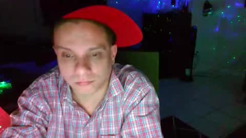 shades455 online show from March 27, 8:26 am