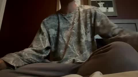 ShaneConn online show from December 5, 10:06 pm