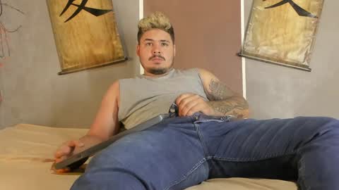 jhon deibyd online show from December 22, 10:49 am