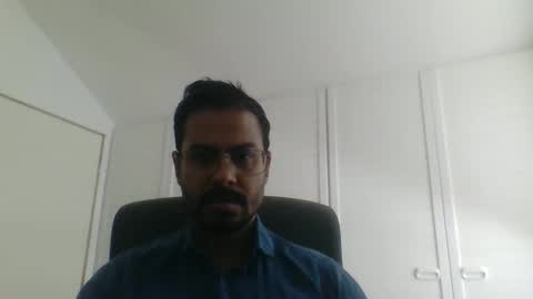 Snapshot of sharmamanxyz chatting on September 19, 10:26 am sharmamanxyz online show from September 19, 10:26 am