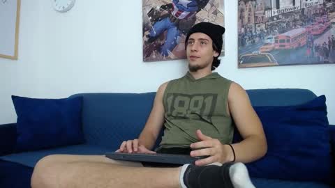 Sherlock Holmes online show from December 30, 7:00 pm