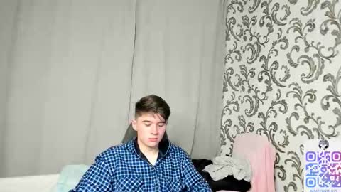 Max online show from September 13, 7:26 pm