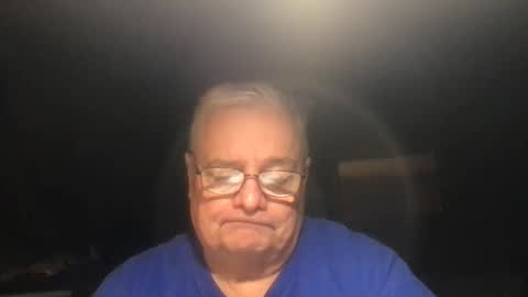 shortbeef11 online show from December 8, 3:32 am