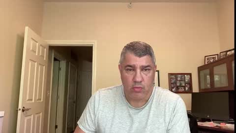 Chicago Guy online show from September 16, 6:42 pm