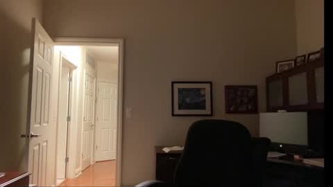 Chicago Guy online show from September 28, 3:37 am