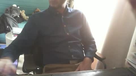 shyfrenchcock online show from October 31, 3:15 pm