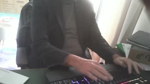 shyfrenchcock online show from January 13, 1:26 pm