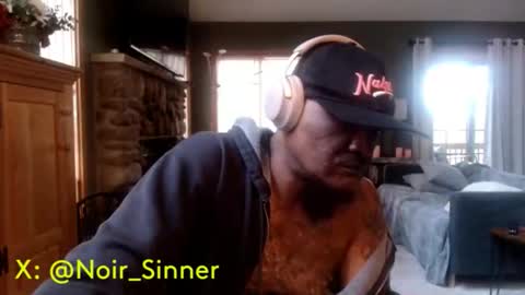 Snapshot of sinnernoir chatting on October 13, 3:29 pm My Name Is..............................John online show from October 13, 3:29 pm