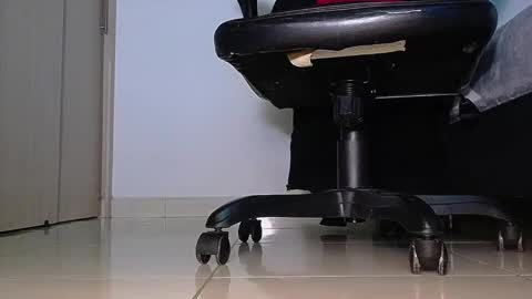 only foot                         worshipers here online show from October 19, 7:22 am